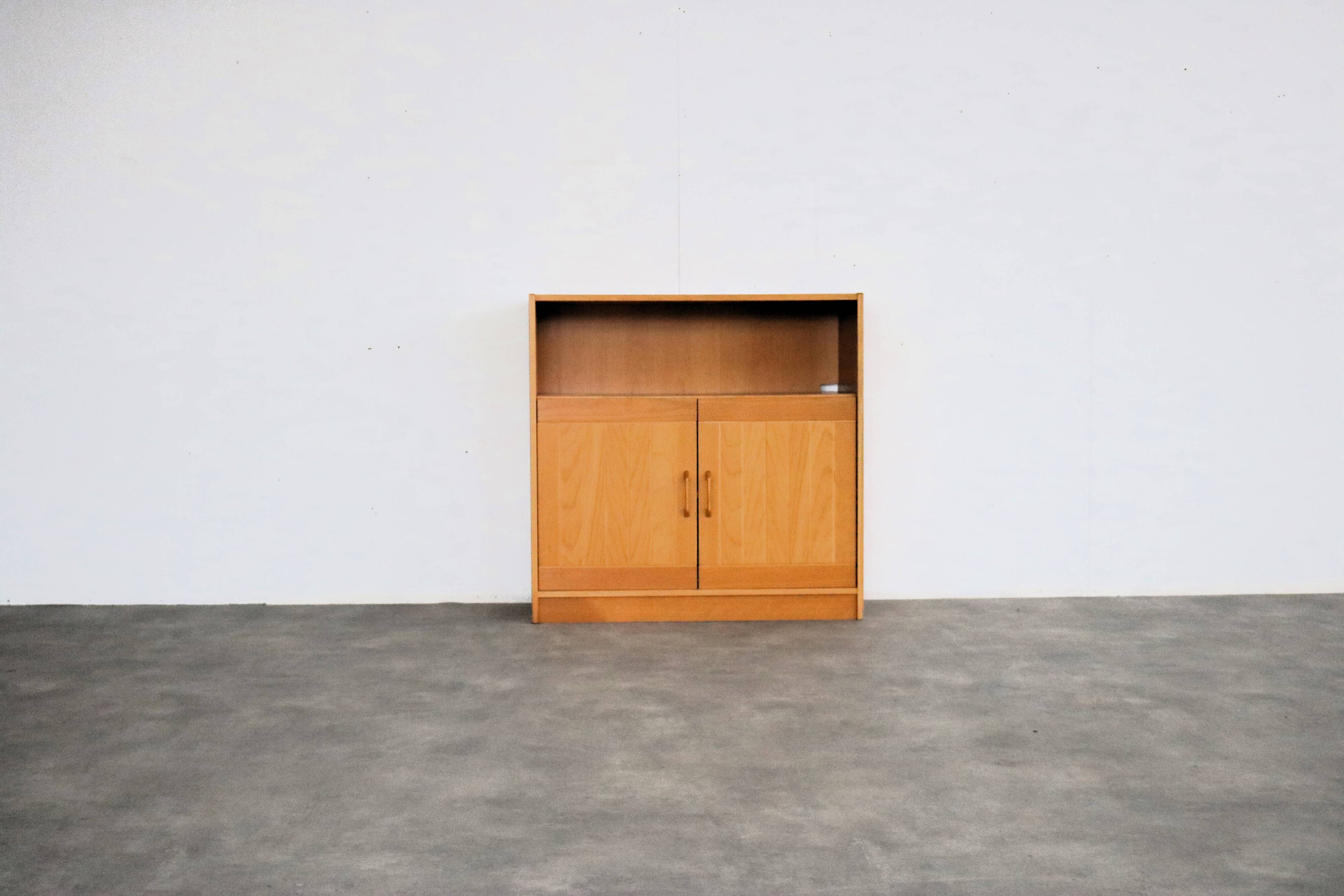 Armoire murale vintage, Suède