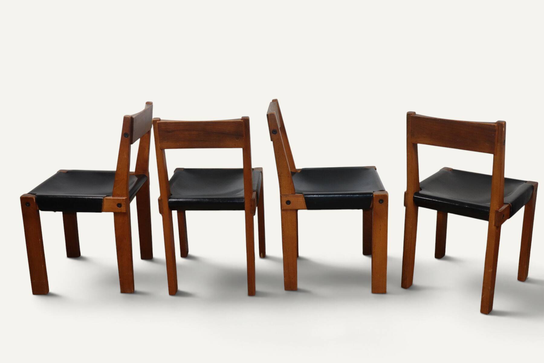 Set of 4 S24 chairs by Pierre Chapo – Solid elm and black leather – 1970