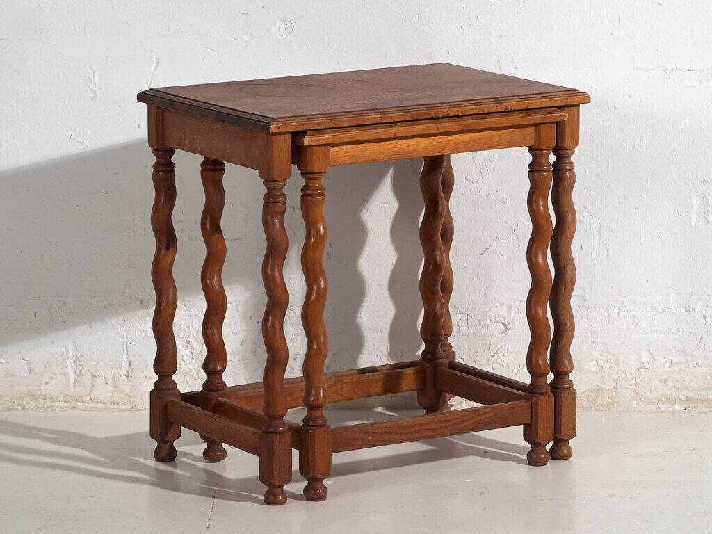 Swedish nesting tables in oak (c.1900) #128