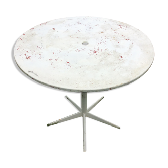 1980 vintage foldable iron bistro table