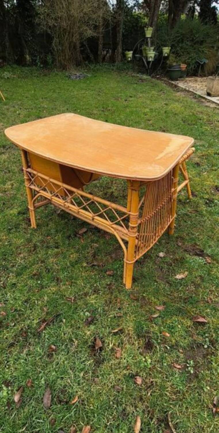 Vintage bamboo/rattan desk + stool