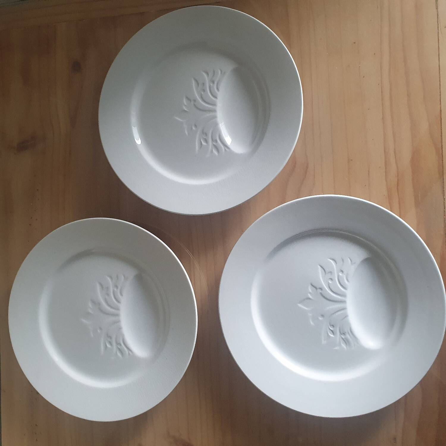 Sarreguemines artichoke plates