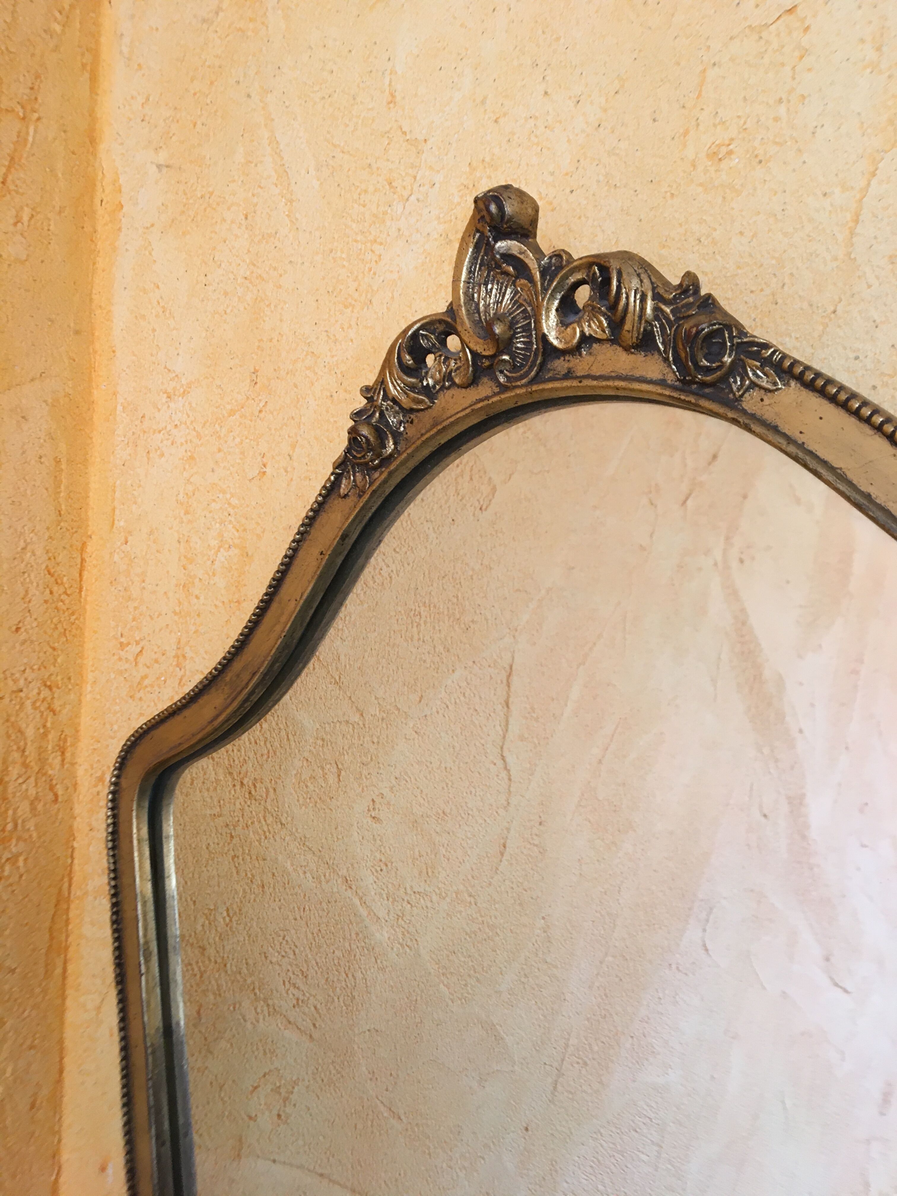 Golden baroque mirror h 68/45l