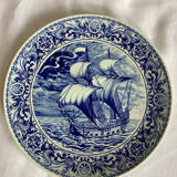 Delft plate sailboat motif