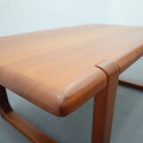 Table basse danoise du milieu du siècle par Niels Bach, années 1960