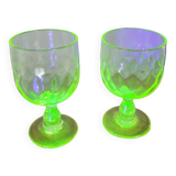 Uraline stemware