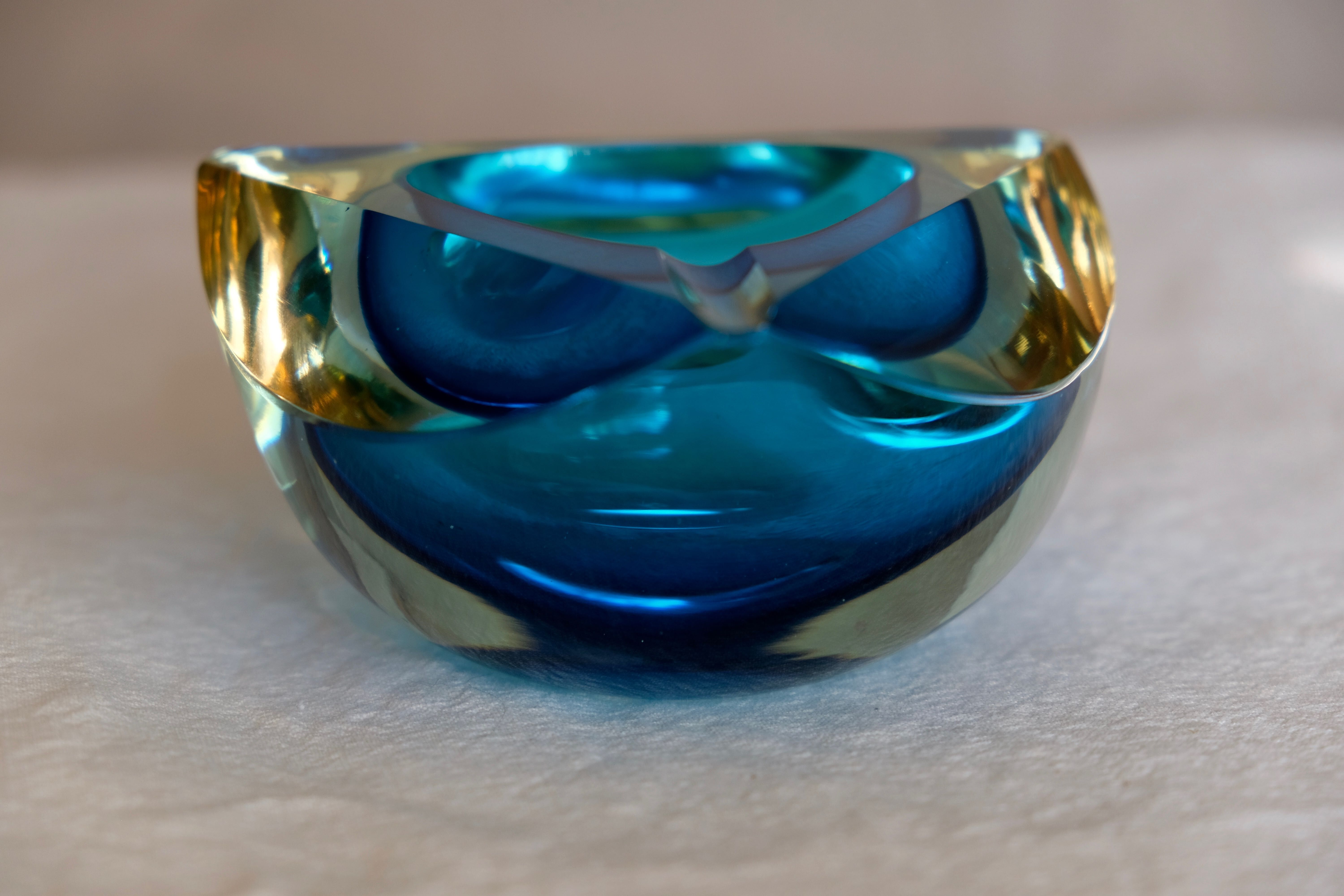 Diamond ashtray in Murano glass by Seguso