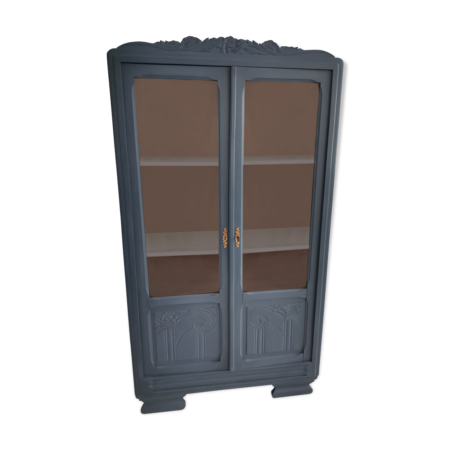 Window cabinet