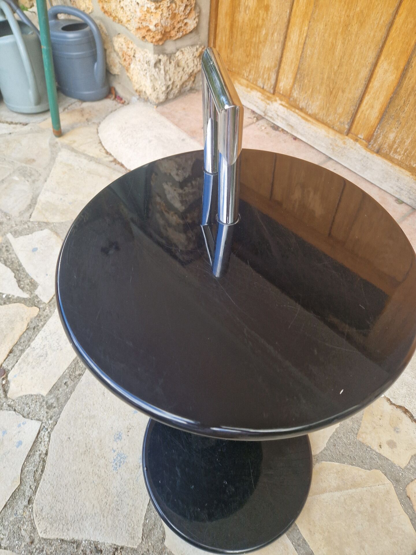 Gueridon table design Eileen Gray vintage