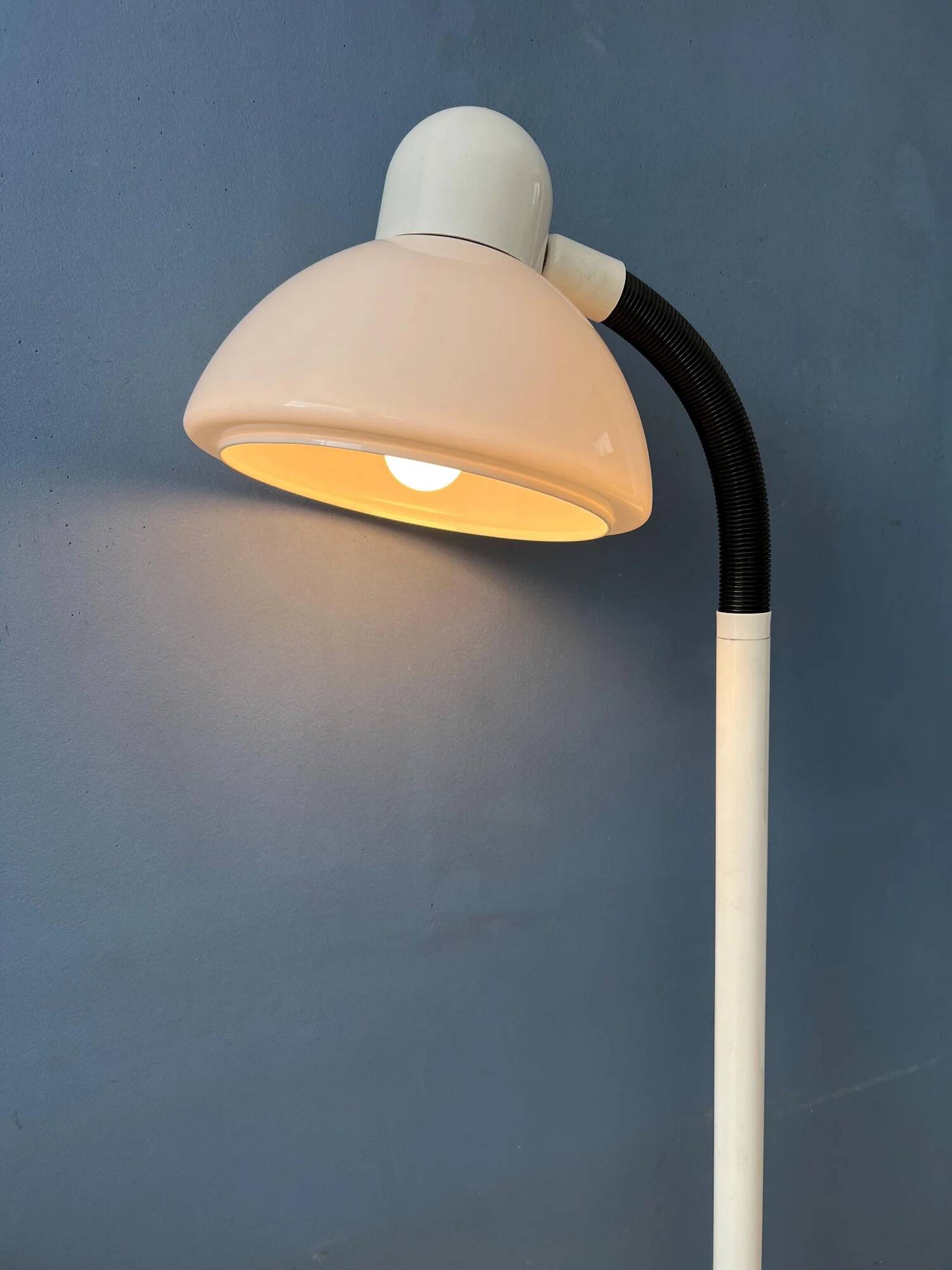 Vintage white Dijkstra mushroom space age floor lamp