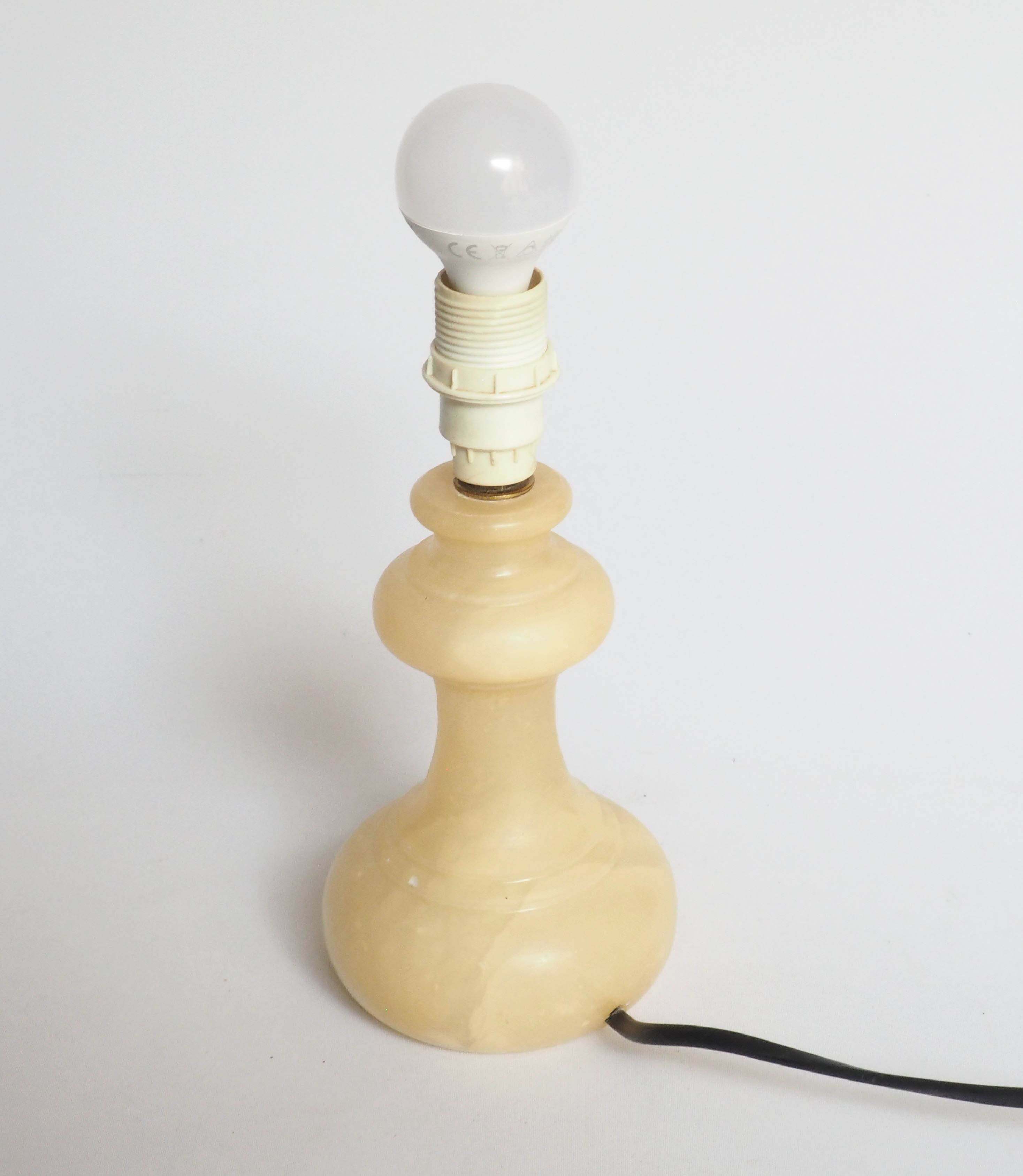 Ivory alabaster lamp