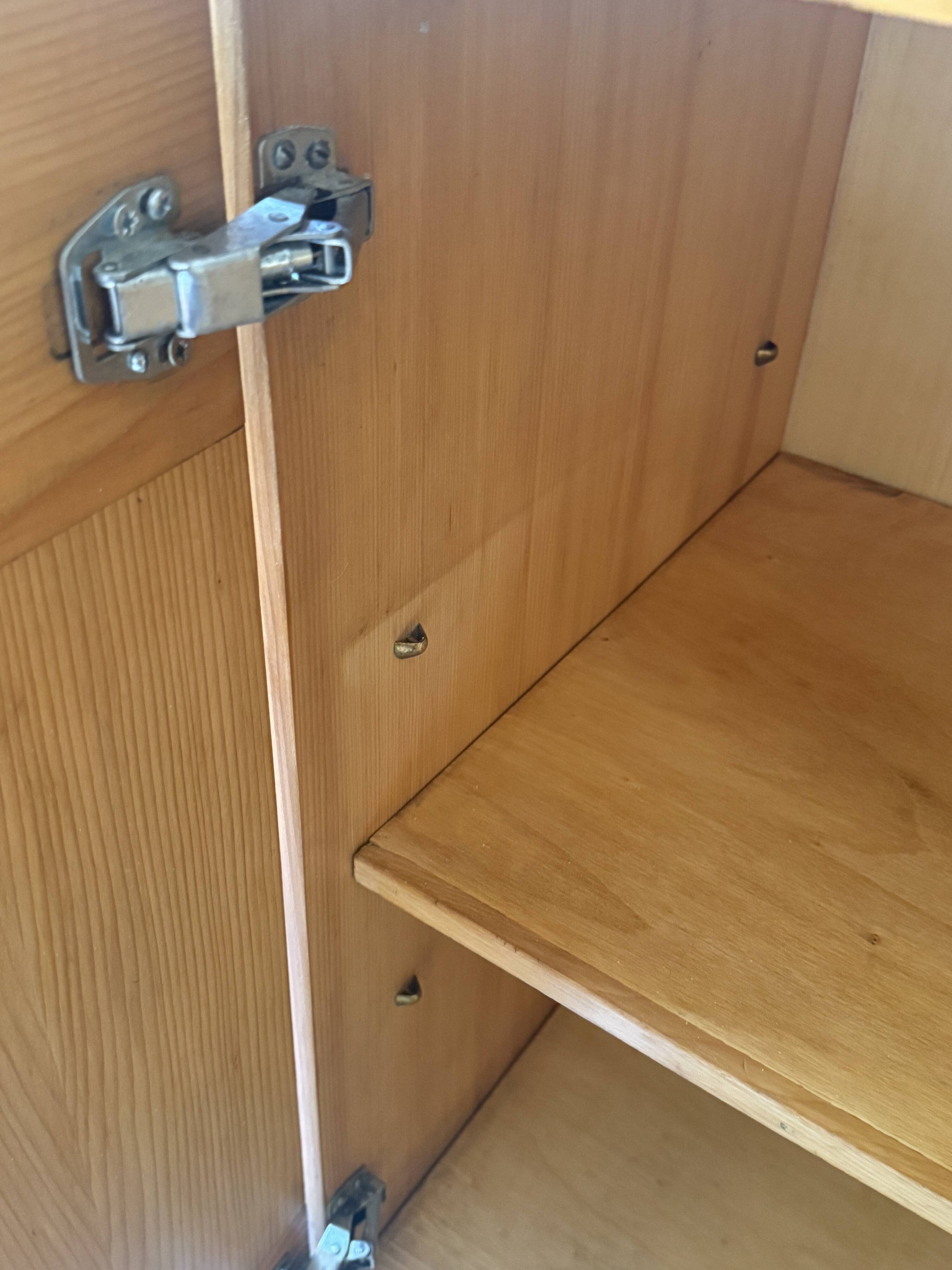 Buffet design en bois orme & pin collection Savoie, Maison Regain 1970