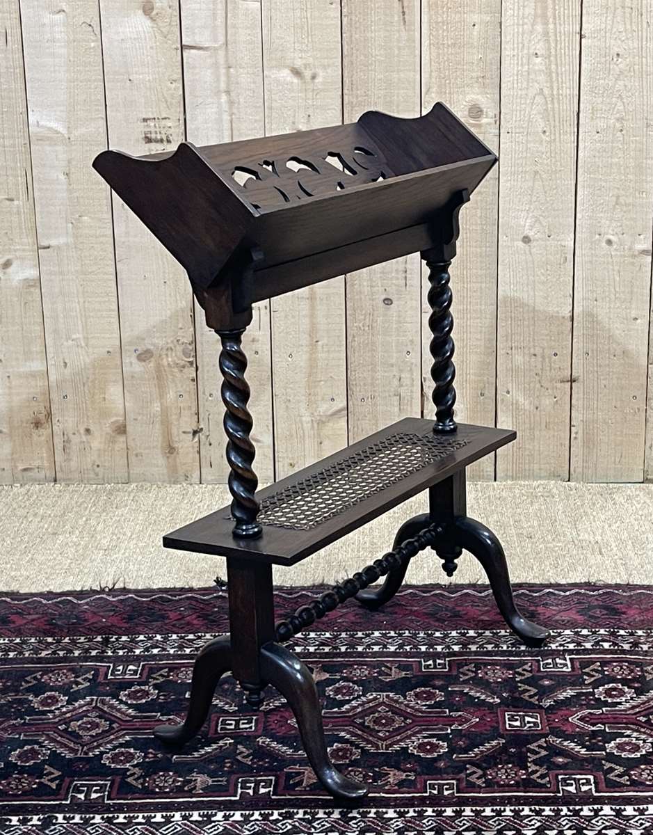 English partition furniture in oak, early 20th century