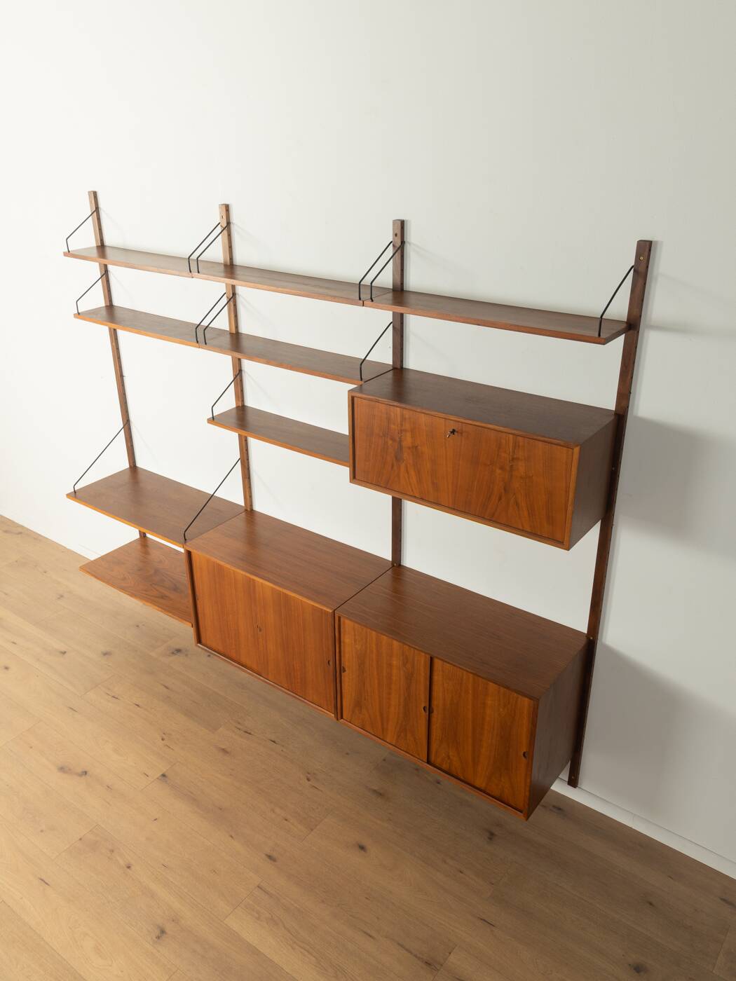 1960s wall shelf, Poul Cadovius