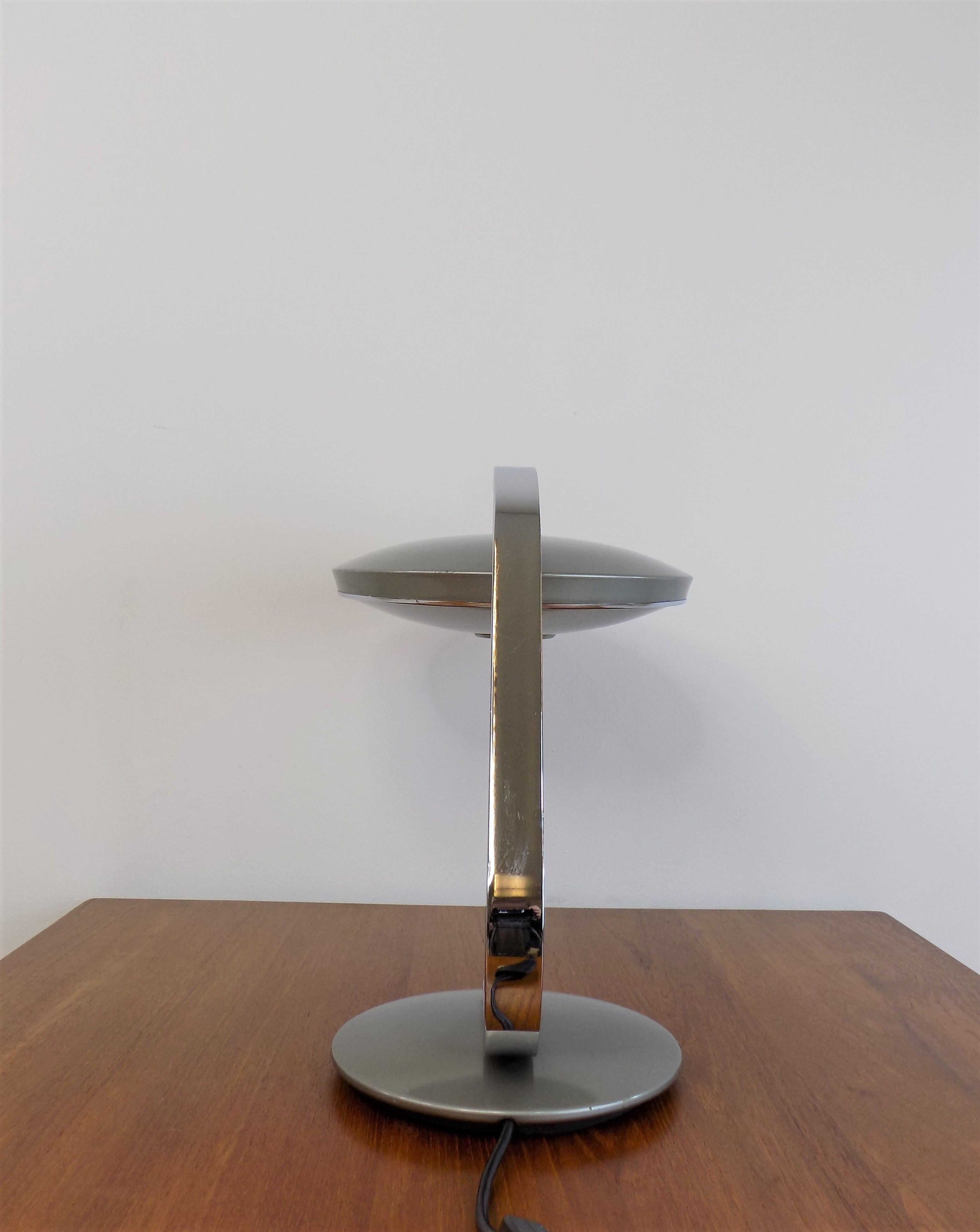 Fase 520 C table lamp from Fase Madrid
