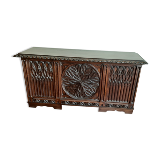 Wooden chest neo-Gothic sculptures and rose windows
