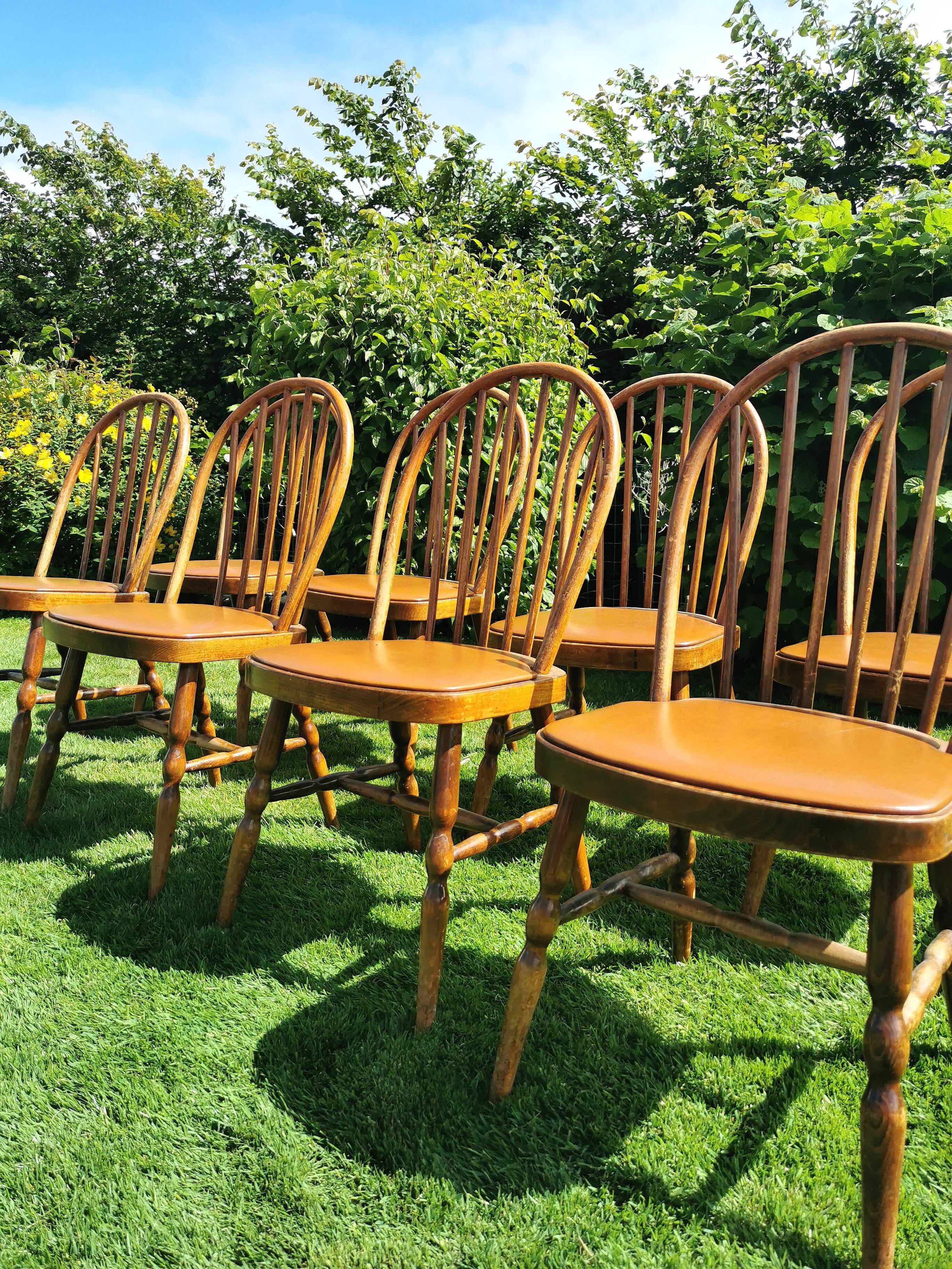 Set of 8 Baumann bistro chairs
