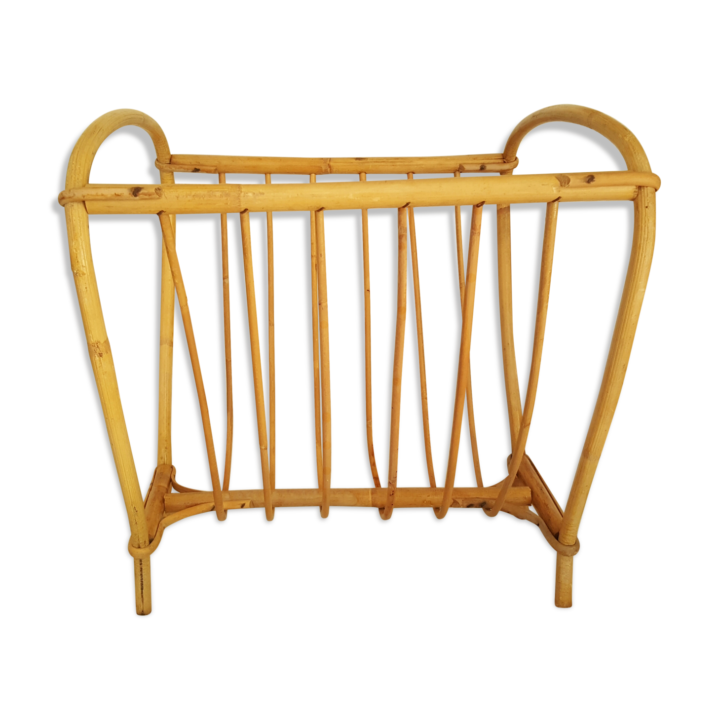 Porte-revues vintage en rotin