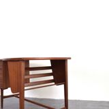 Mid-Century Kidney Shaped Danish Teak Desk, 1960s.