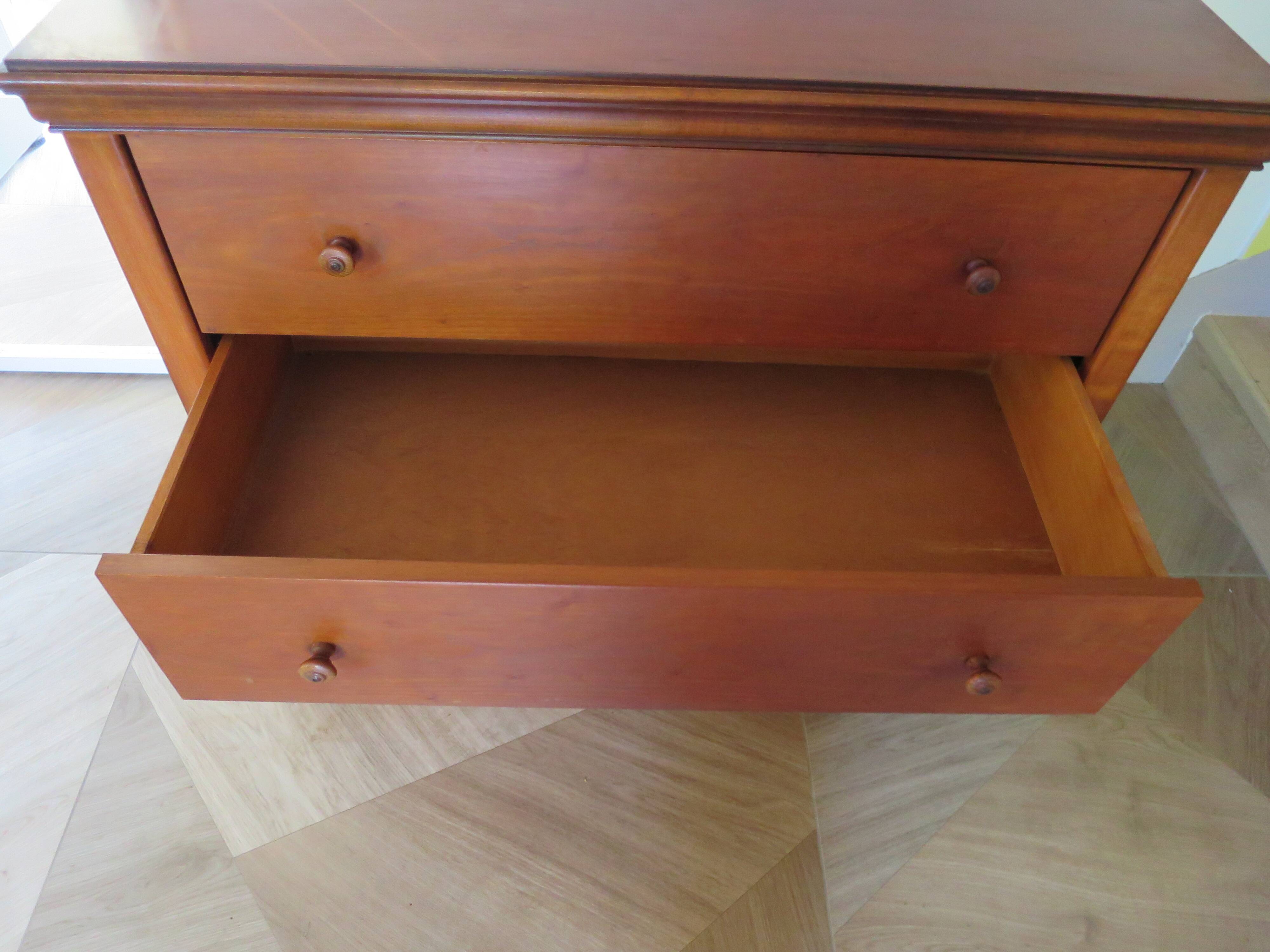 Elegant cherry wood chest of drawers – 3 drawers – 80s