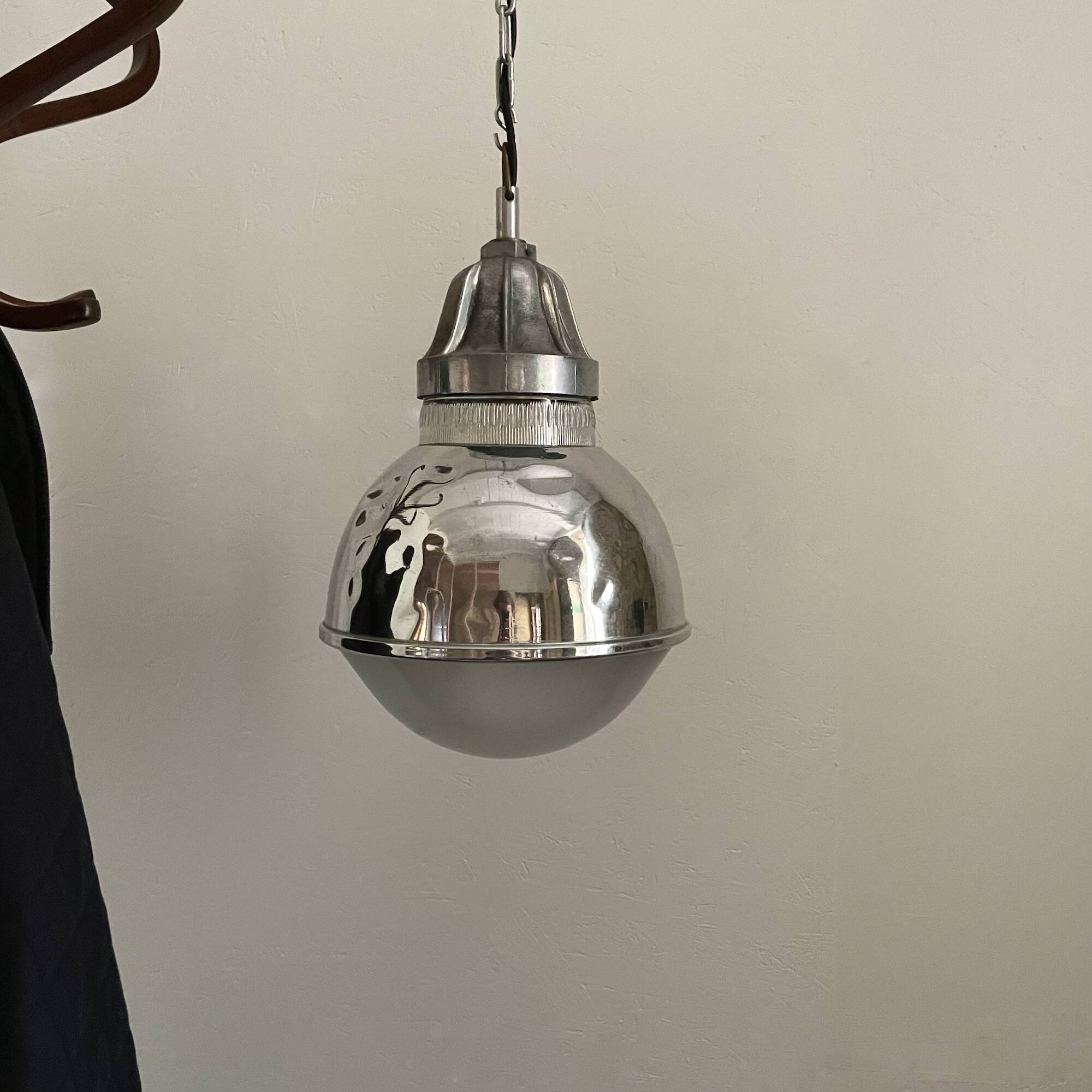 Polished Holophane Suspension