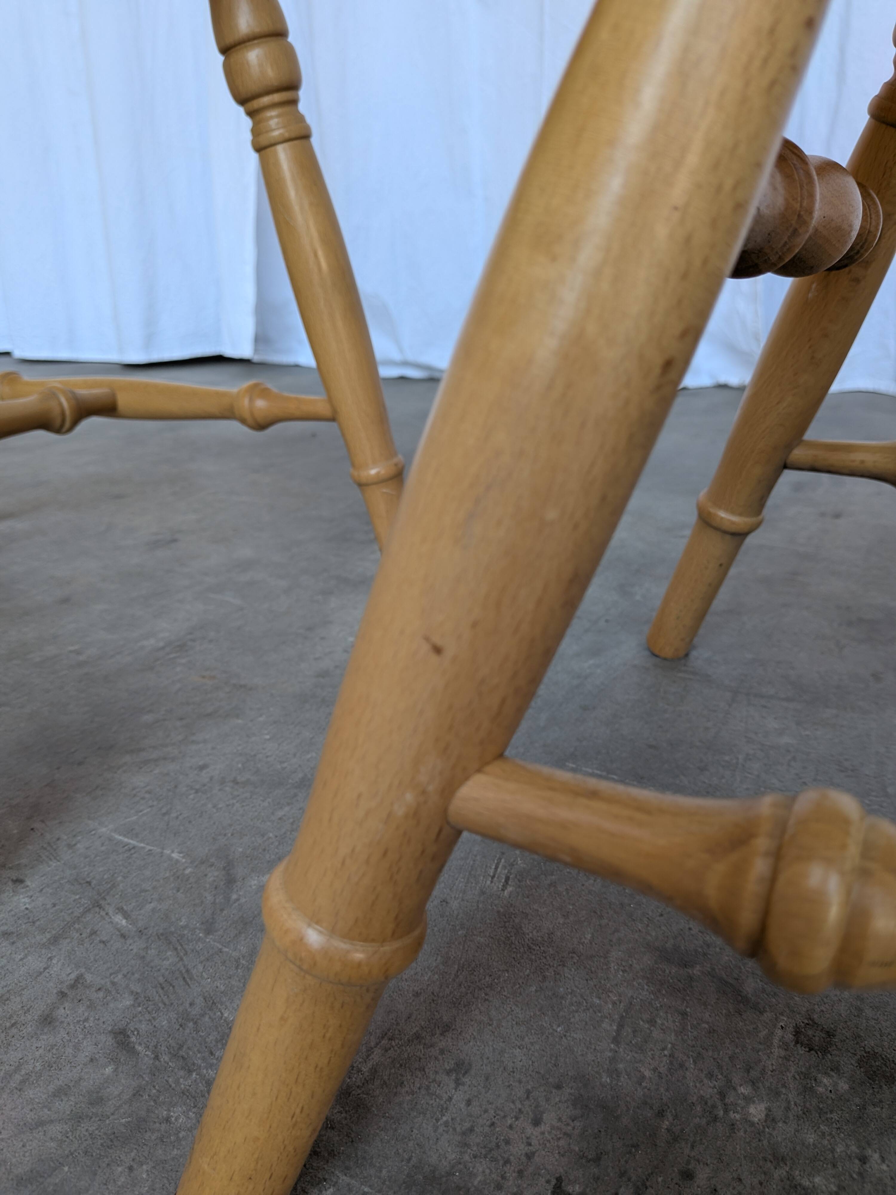 Vintage Windsor Style Dining Chair: Rustic Farmhouse Kitchen