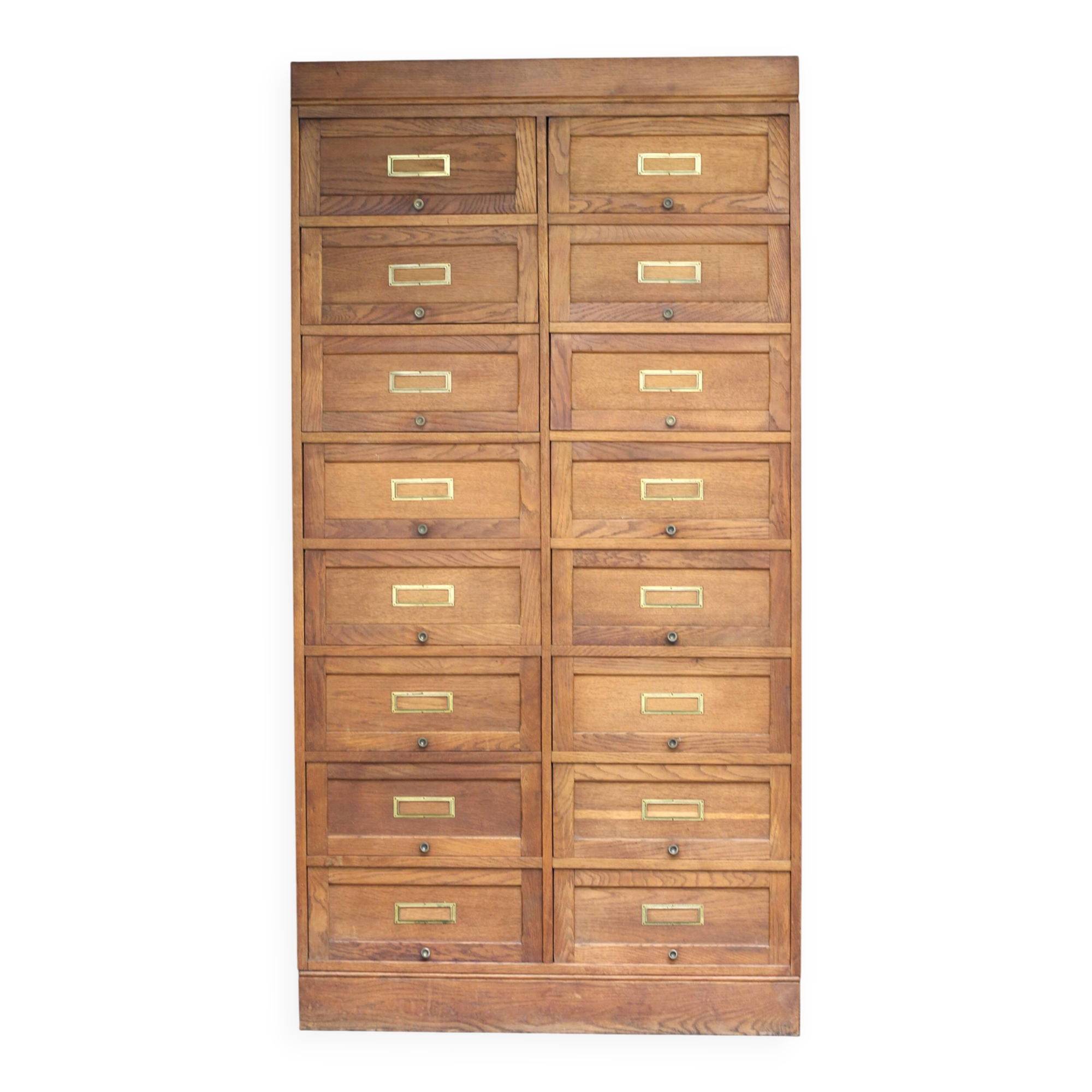 Oak flap cabinet (1930s/40s). Comes from a school.