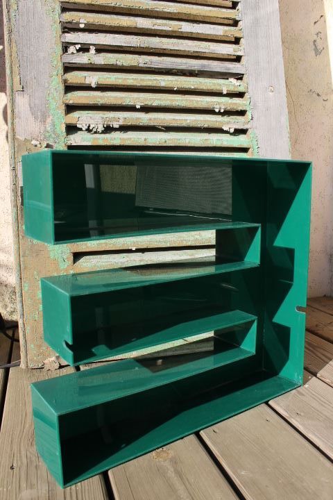 Letter teaches vintage