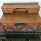 Old-tiered desk