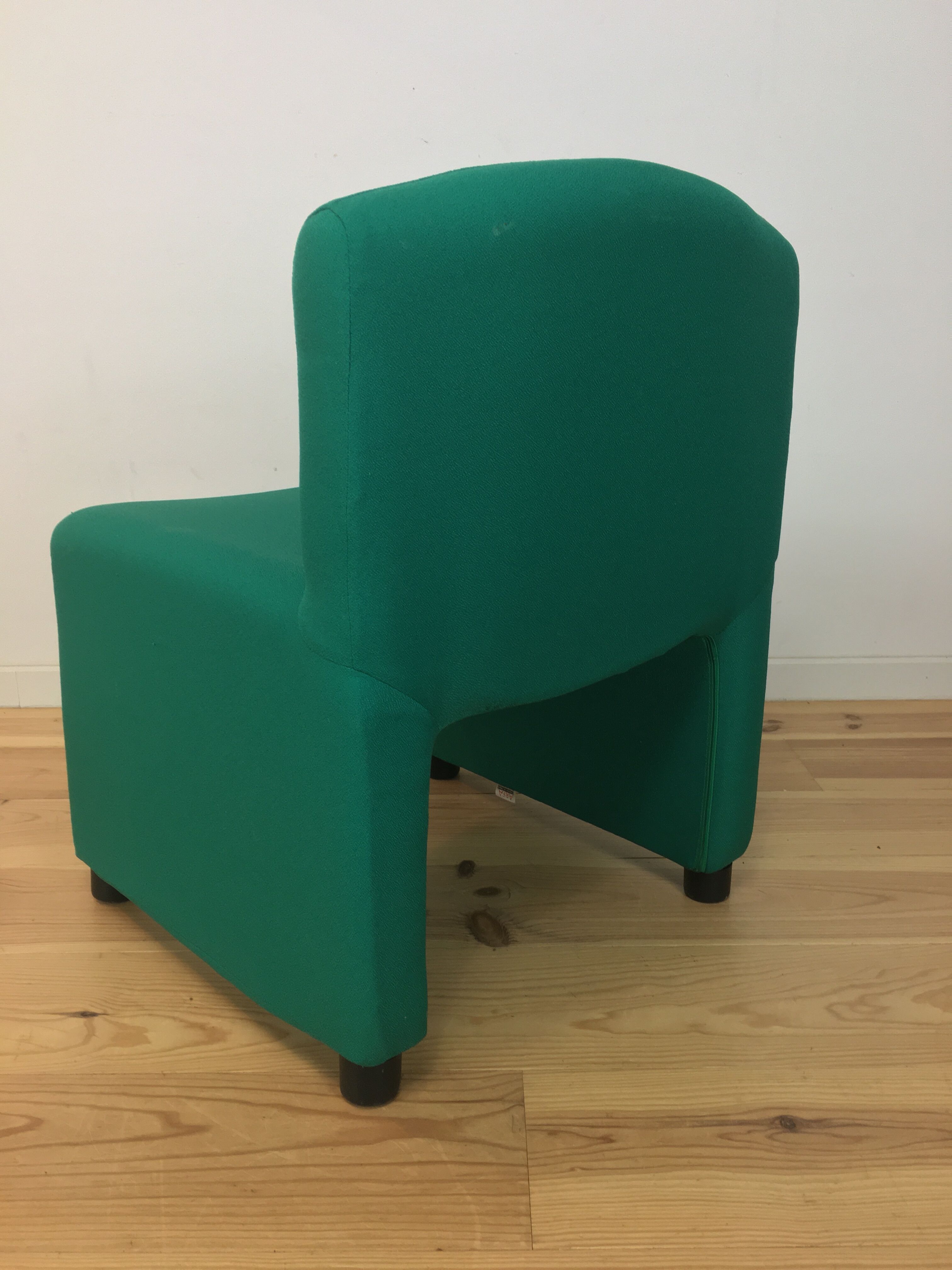 80's pop-style Arfa side chair, green