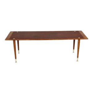 Table en teck pieds laiton