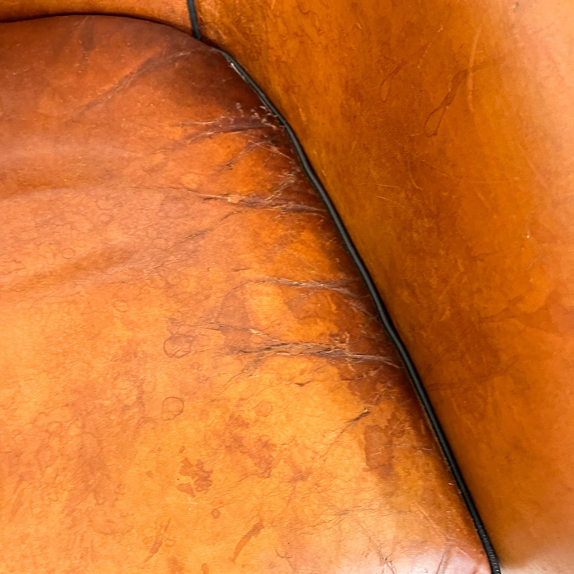 Vintage sheep leather club chair tub by Lounge atelier