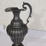 Needle pitcher 19th andain