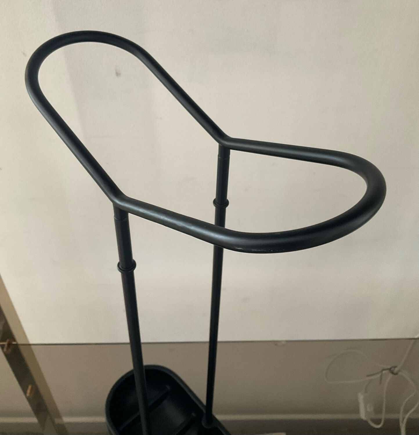 Holdit design umbrella holder by Umbra