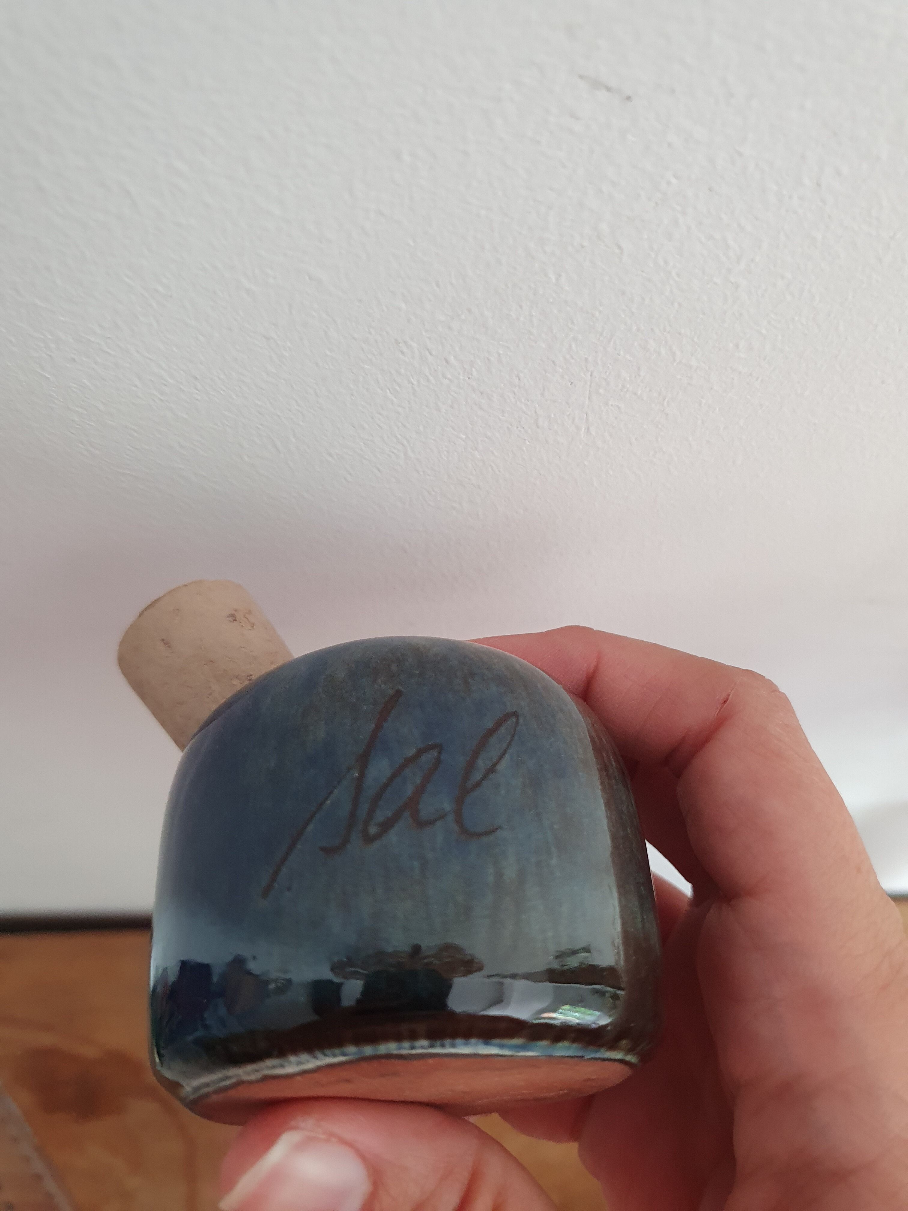 Salt and ceramic pepper service