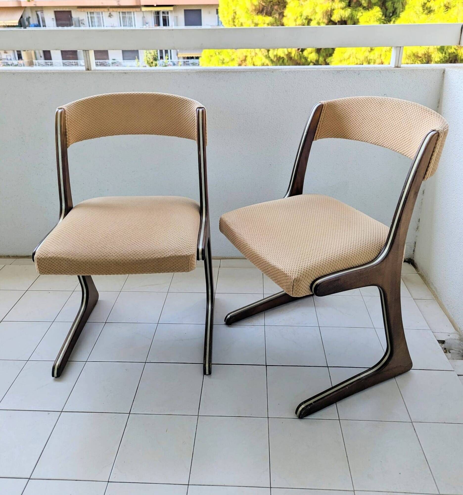 4 chaises Baumann