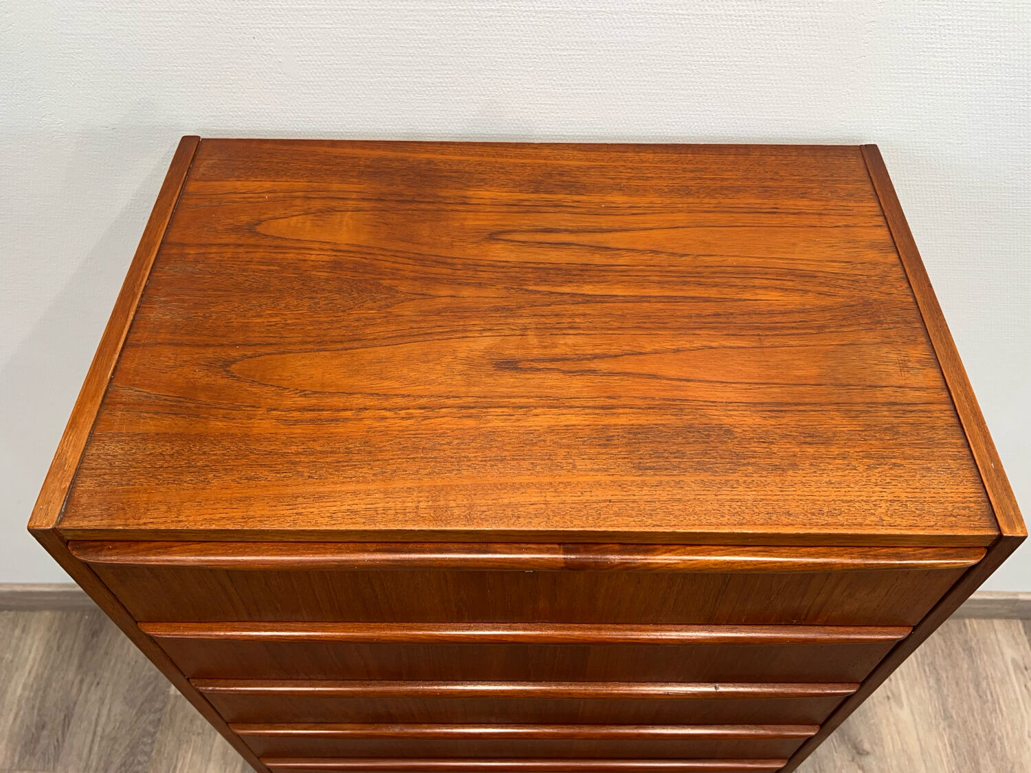 Scandinavian teak chest of drawers, Danish design from the 1950s/60s