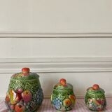 Pots in slip decoration fruits