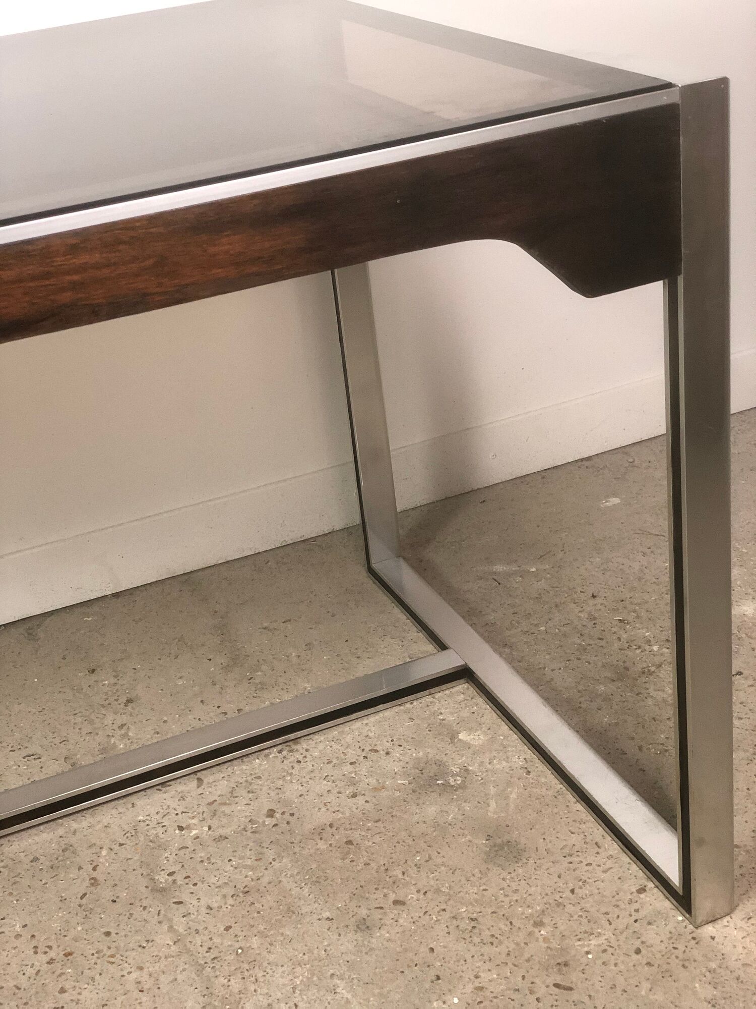 Metal and rosewood desk by Claude Gaillard for Ligne Roset 70'S