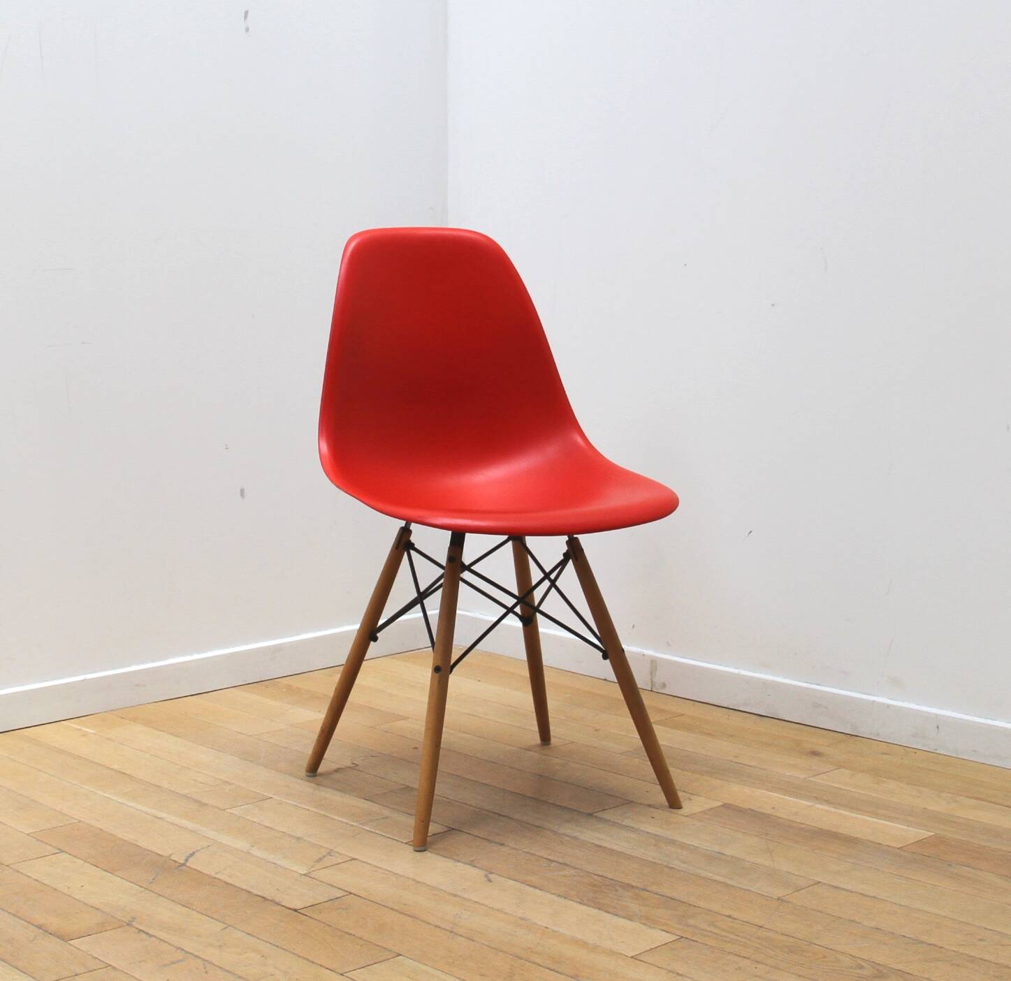 DSW chair, Charles & Ray Eames, Vitra