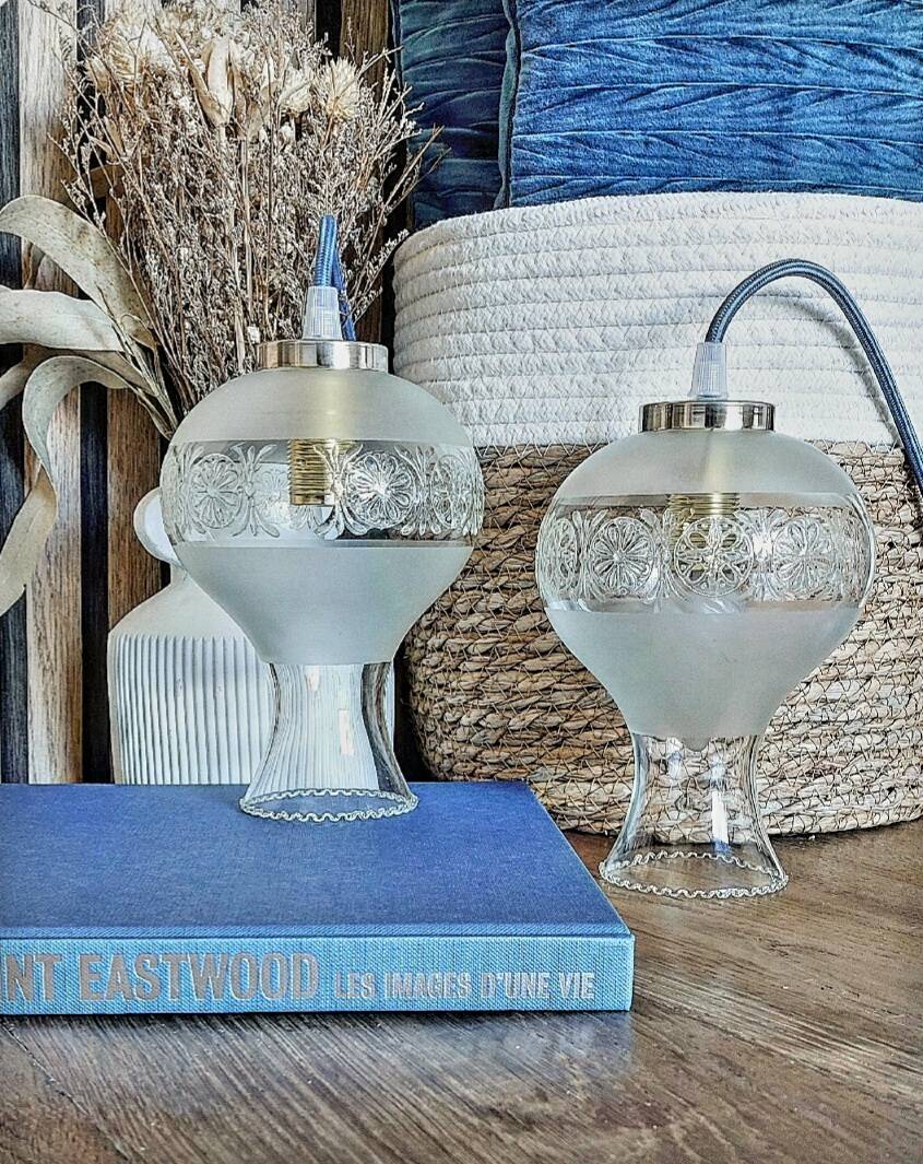 Transparent vintage portable lamp