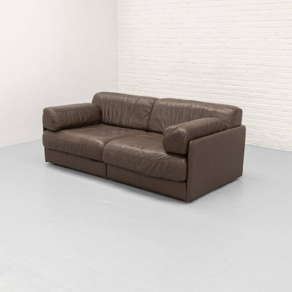 De Sede DS-76 two-seater sofa