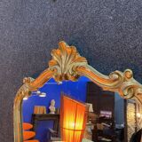 Miroir en bois doré
