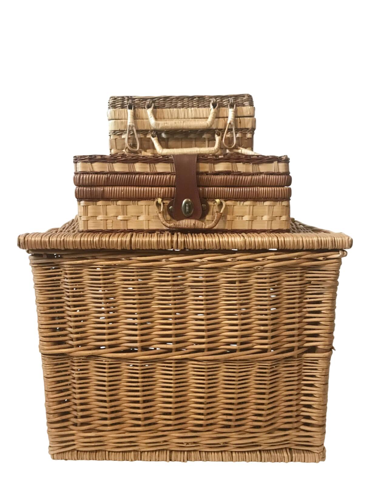 Wicker basket
