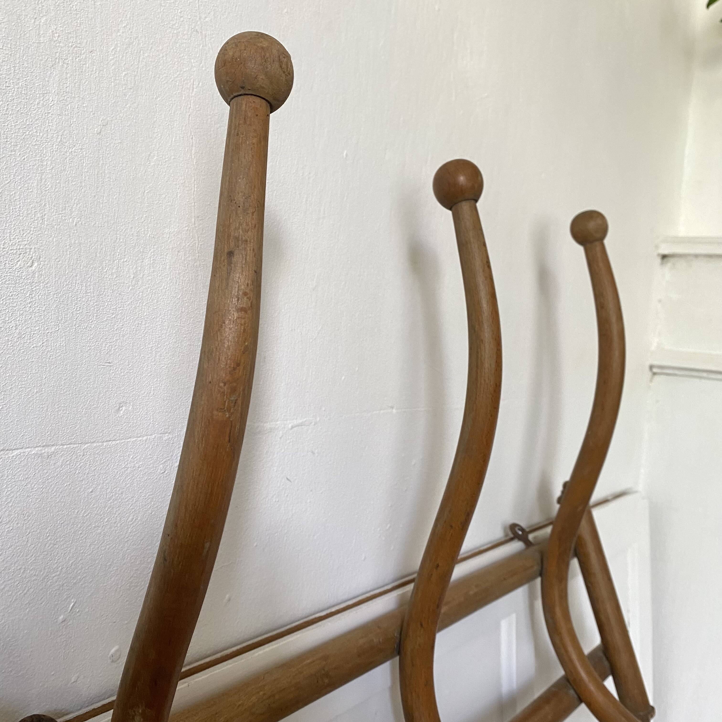 Thonet 1900 curved wooden wall coat rack