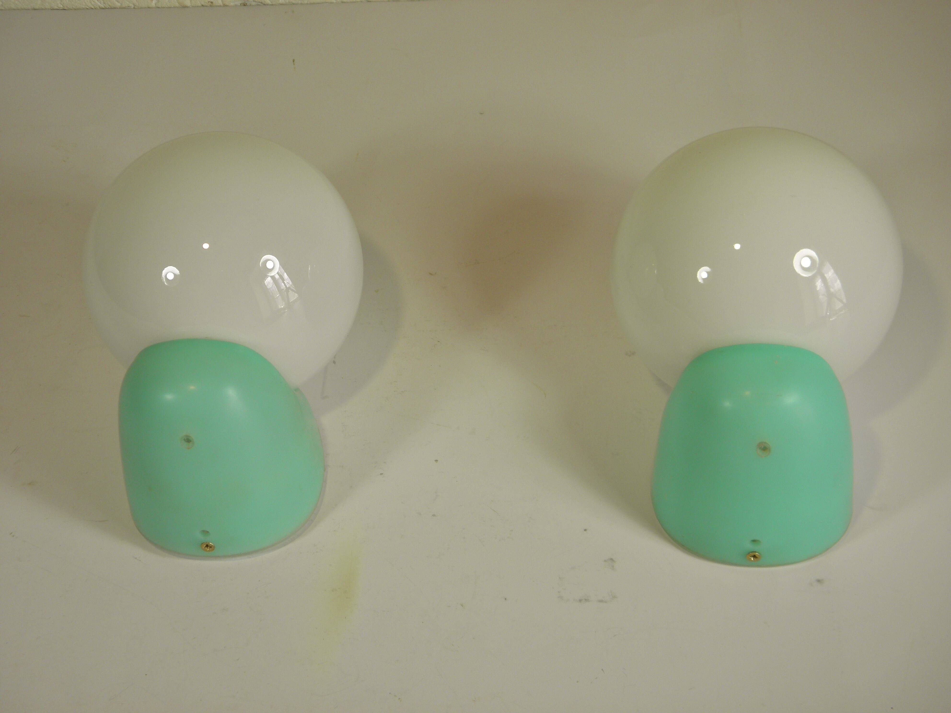 Pair of spherical wall lights - 1970s design