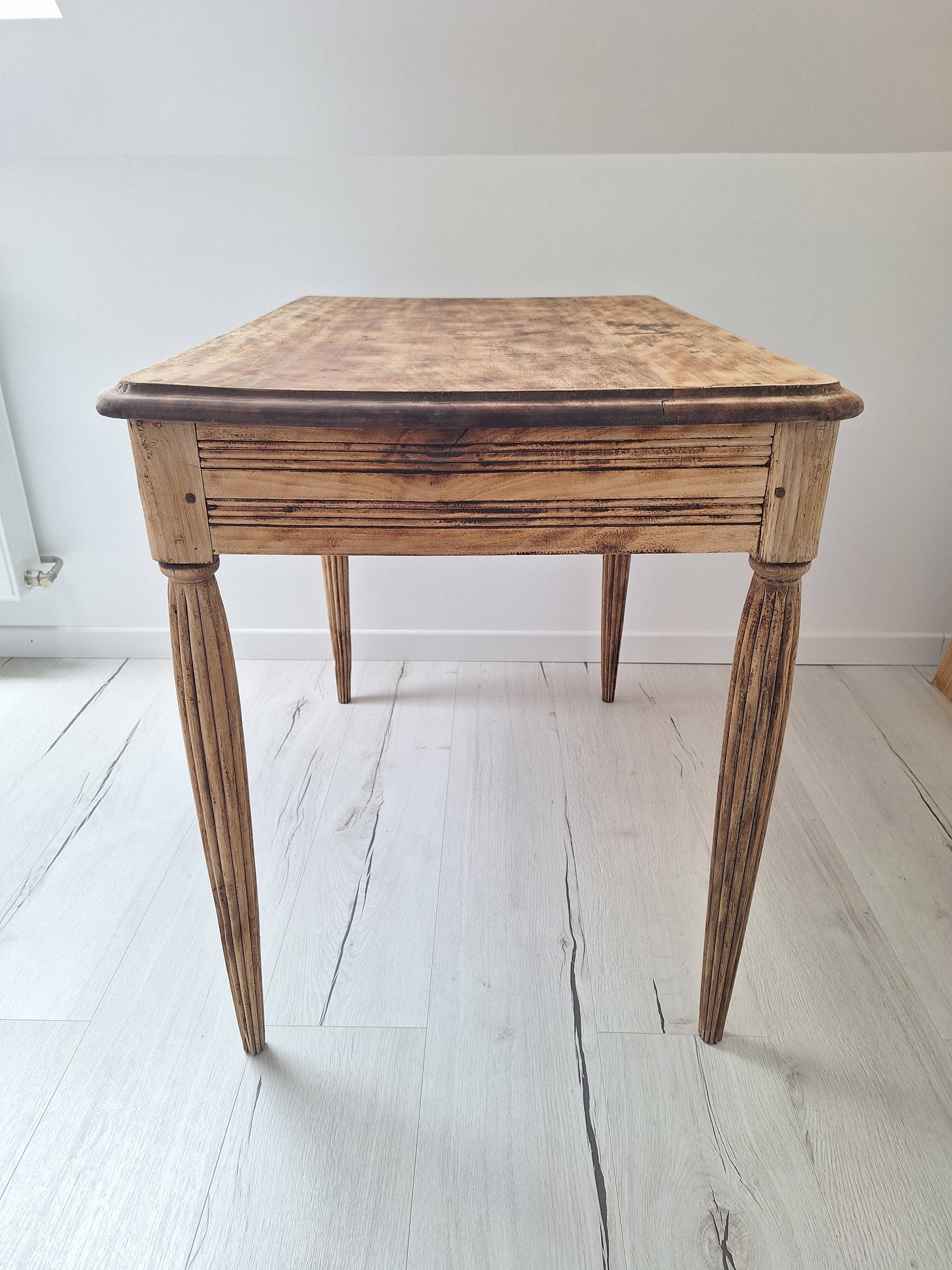 Desk / Side table / Art Deco console in solid wood from the 1930s-1940s