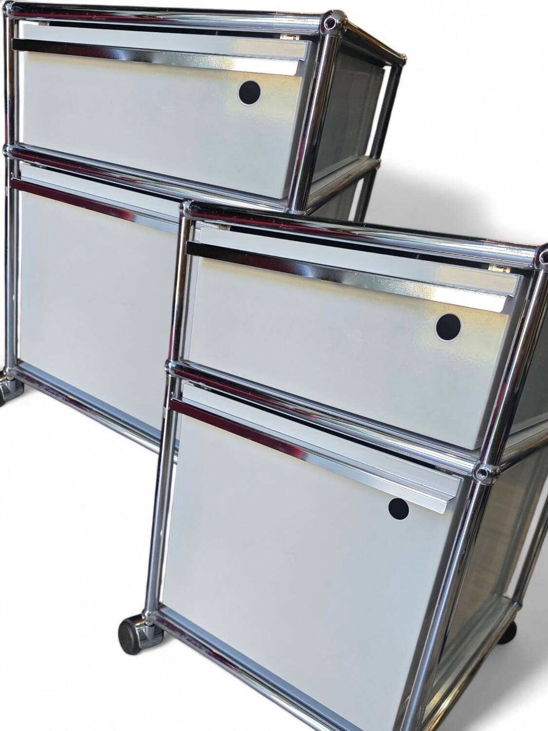 Set of 2 USM Haller cabinets