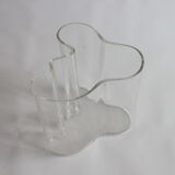Savoy vase by Alvar Aalto for Iitalla Finland