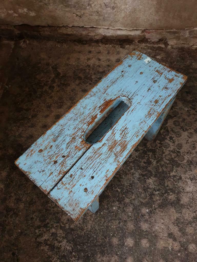 Brocante wooden bench stool etagere light blue